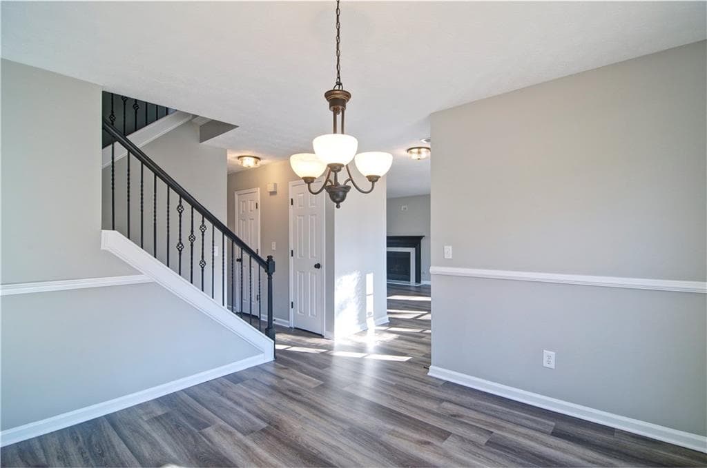 5 bedroom, 3 bathroom, 2,514 sq ft single family residence for sale at 22 Fallow Lane, Acworth, GA 30101 — photo 6