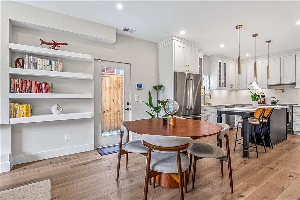 3 bedroom, 4 bathroom, 1,831 sq ft townhouse for sale at 337 Pine Street B, Atlanta, GA 30308 — photo 9