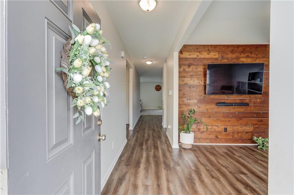 3 bedroom, 2 bathroom, 1,813 sq ft single family residence for sale at 106 Apalachee Drive, Bethlehem, GA 30620 — photo 4