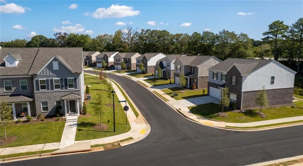 4 bedroom, 3 bathroom, 3,110 sq ft single family residence for rent at 5100 Denali Drive D5, Stone Mountain, GA 30087 for $3,400 a month — photo 2