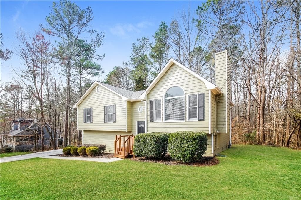 3 bedroom, 2 bathroom, 1,371 sq ft single family residence for rent at 108 Brandi Drive, Hiram, GA 30141 for $1,785 a month — photo 2