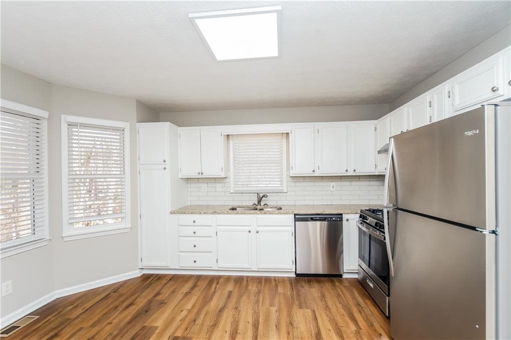 3 bedroom, 2 bathroom, 1,371 sq ft single family residence for rent at 108 Brandi Drive, Hiram, GA 30141 for $1,785 a month — photo 5