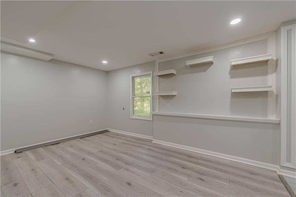 1 bedroom, 1 bathroom, 1,361 sq ft single family residence for rent at 435 Little Pines Court, Roswell, GA 30076 for $1,600 a month — photo 6