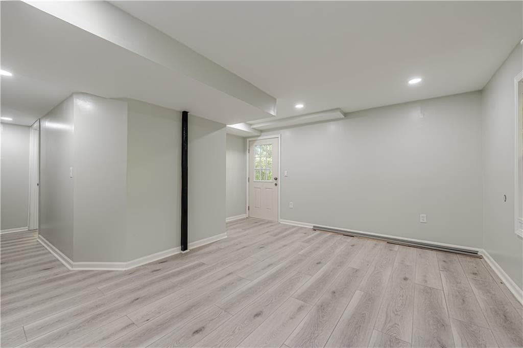1 bedroom, 1 bathroom, 1,361 sq ft single family residence for rent at 435 Little Pines Court, Roswell, GA 30076 for $1,600 a month — photo 7