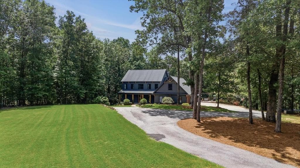 5 bedroom, 4 bathroom, 5,304 sq ft single family residence for sale at 992 Oak Grove Road, Carrollton, GA 30117 — photo 3