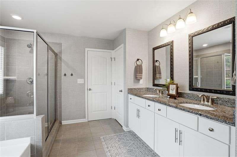 5 bedroom, 5 bathroom, 3,500 sq ft single family residence for sale at 121 Treeline Trail, Canton, GA 30115 — photo 4