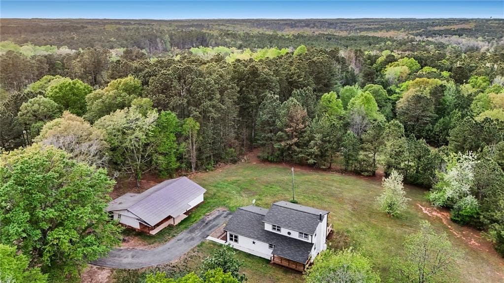 3 bedroom, 3 bathroom, 2,354 sq ft single family residence for sale at 2955 Peeksville Road, Locust Grove, GA 30248
