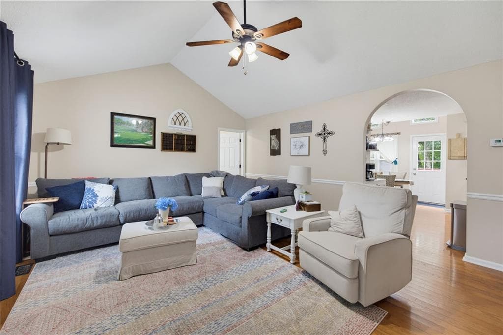 3 bedroom, 2 bathroom, 1,290 sq ft single family residence under contract at 41 Camden Woods Drive, Cartersville, GA 30121 — photo 6