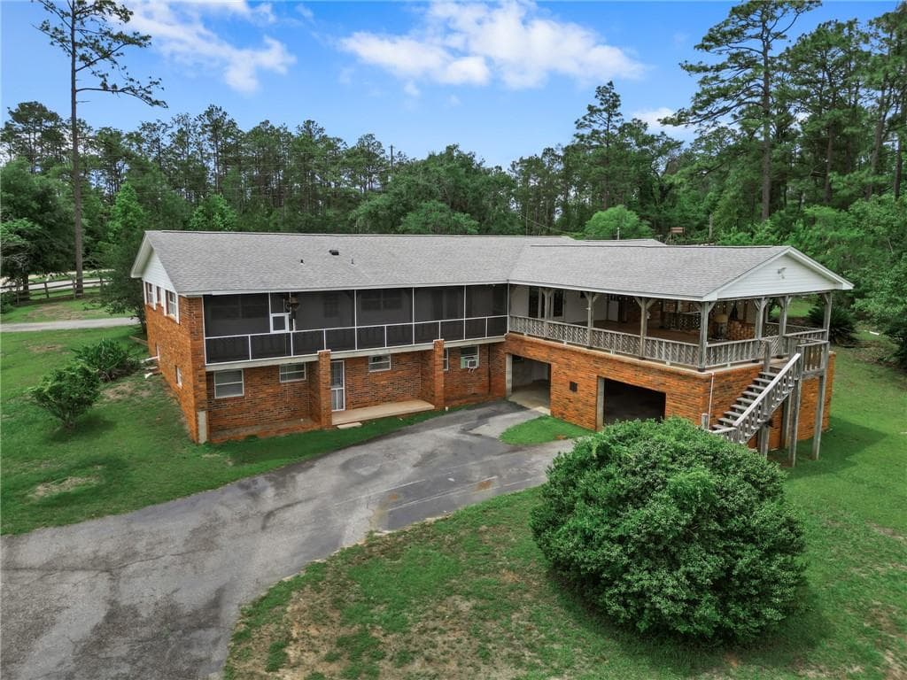 5 bedroom, 3 bathroom, 2,679 sq ft single family residence for sale at 1991 Booster Club Road, Bainbridge, GA 39819 — photo 5