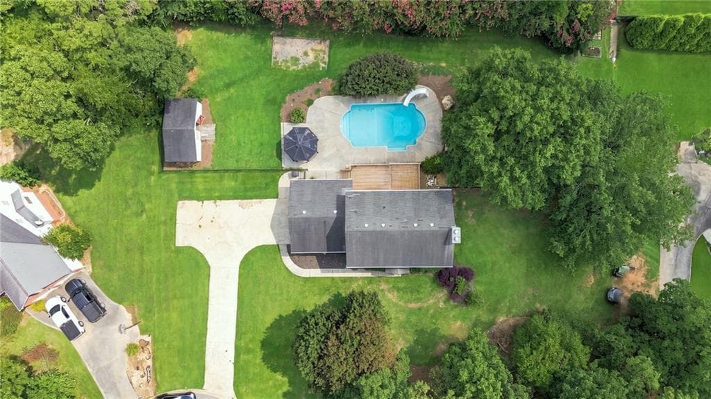 3 bedroom, 3 bathroom, 2,052 sq ft single family residence for sale at 16 Wood Forest Drive, Cartersville, GA 30120 — photo 8