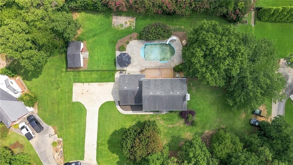 3 bedroom, 3 bathroom, 2,052 sq ft single family residence for sale at 16 Wood Forest Drive, Cartersville, GA 30120 — photo 9