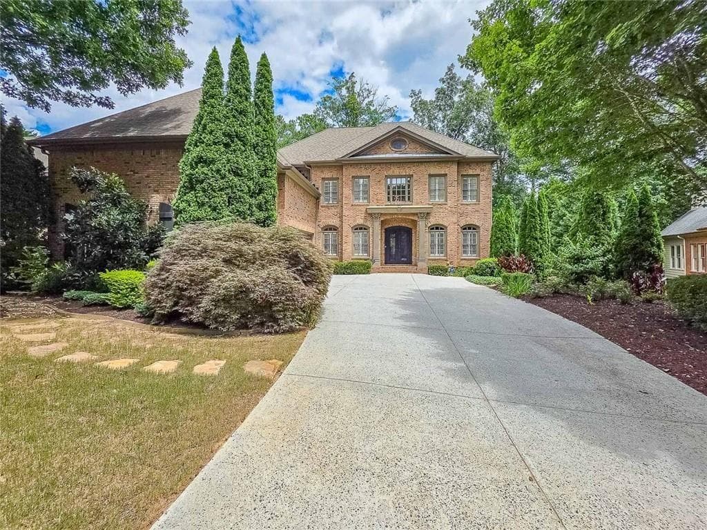 5 bedroom, 6 bathroom, 6,647 sq ft single family residence under contract at 7725 NW Marsh Court, Sandy Springs, GA 30328