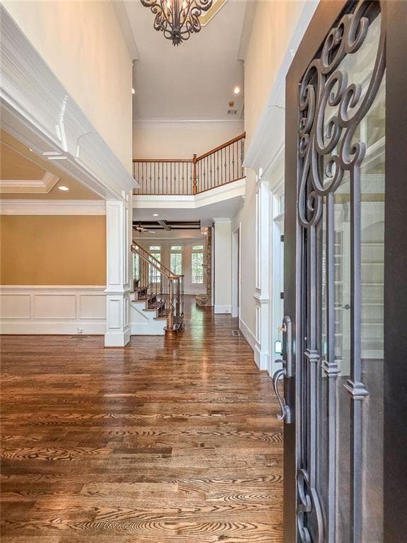 5 bedroom, 6 bathroom, 6,647 sq ft single family residence under contract at 7725 NW Marsh Court, Sandy Springs, GA 30328 — photo 4