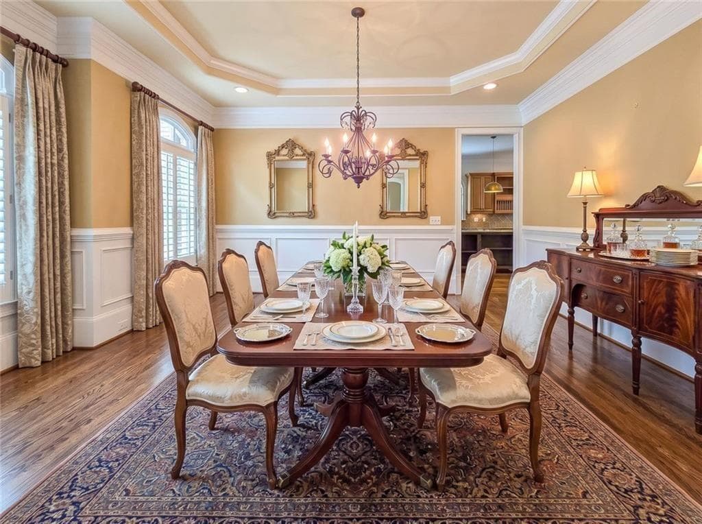 5 bedroom, 6 bathroom, 6,647 sq ft single family residence under contract at 7725 NW Marsh Court, Sandy Springs, GA 30328 — photo 8