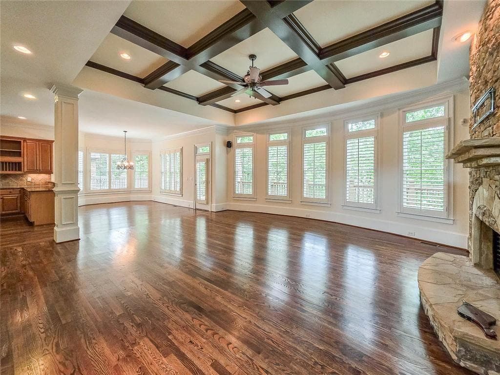 5 bedroom, 6 bathroom, 6,647 sq ft single family residence under contract at 7725 NW Marsh Court, Sandy Springs, GA 30328 — photo 9