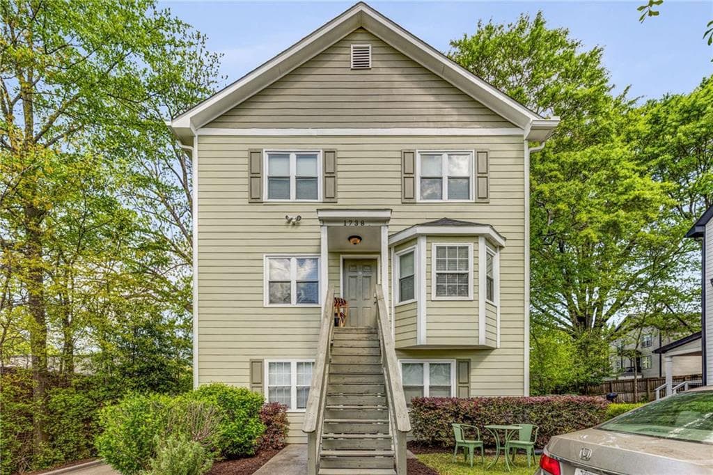 2 bedroom, 1 bathroom, 800 sq ft quadruplex for rent at 1738 Taylor Street B1, Atlanta, GA 30318 for $1,700 a month — photo 5
