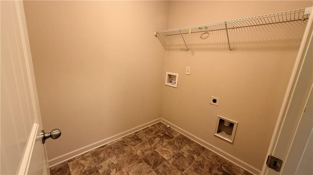 3 bedroom, 3 bathroom, 1,696 sq ft townhouse for rent at 333 Knelston Oak Drive, Suwanee, GA 30024 for $2,100 a month — photo 8