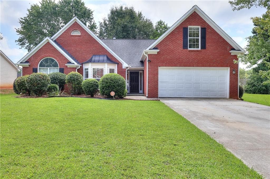 4 bedroom, 2 bathroom, 2,356 sq ft single family residence for rent at 5386 Haverford Mill Cove, Lilburn, GA 30047 for $2,500 a month — photo 1 of 36