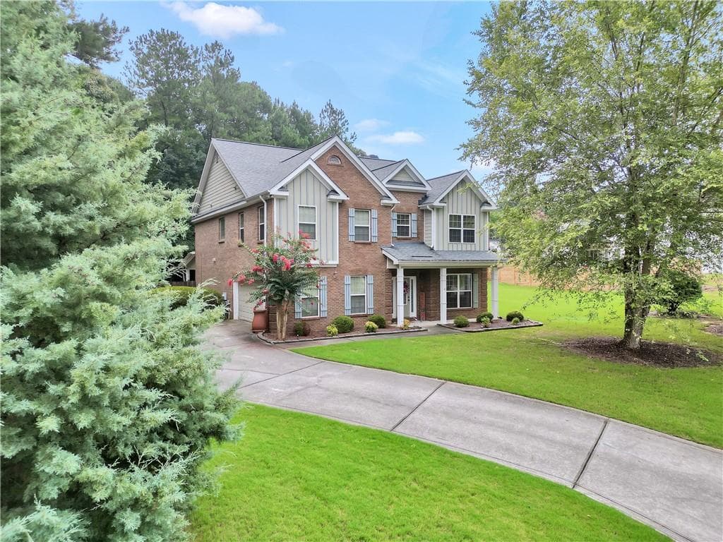 4 bedroom, 3 bathroom, 3,338 sq ft single family residence under contract at 130 Northwood Creek Way, Oxford, GA 30054 — photo 7