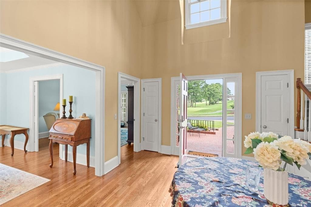6 bedroom, 5 bathroom, 6,450 sq ft single family residence under contract at 2219 Lattimore Farm Drive, Kennesaw, GA 30152 — photo 5