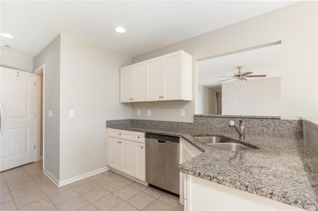 4 bedroom, 2 bathroom, 1,500 sq ft single family residence for rent at 82 Gray Field Court, Jefferson, GA 30549 for $1,995 a month — photo 10