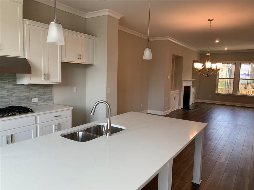 3 bedroom, 4 bathroom, 2,778 sq ft townhouse under contract at 4985 Shay Town Lane, Peachtree Corners, GA 30092 — photo 5