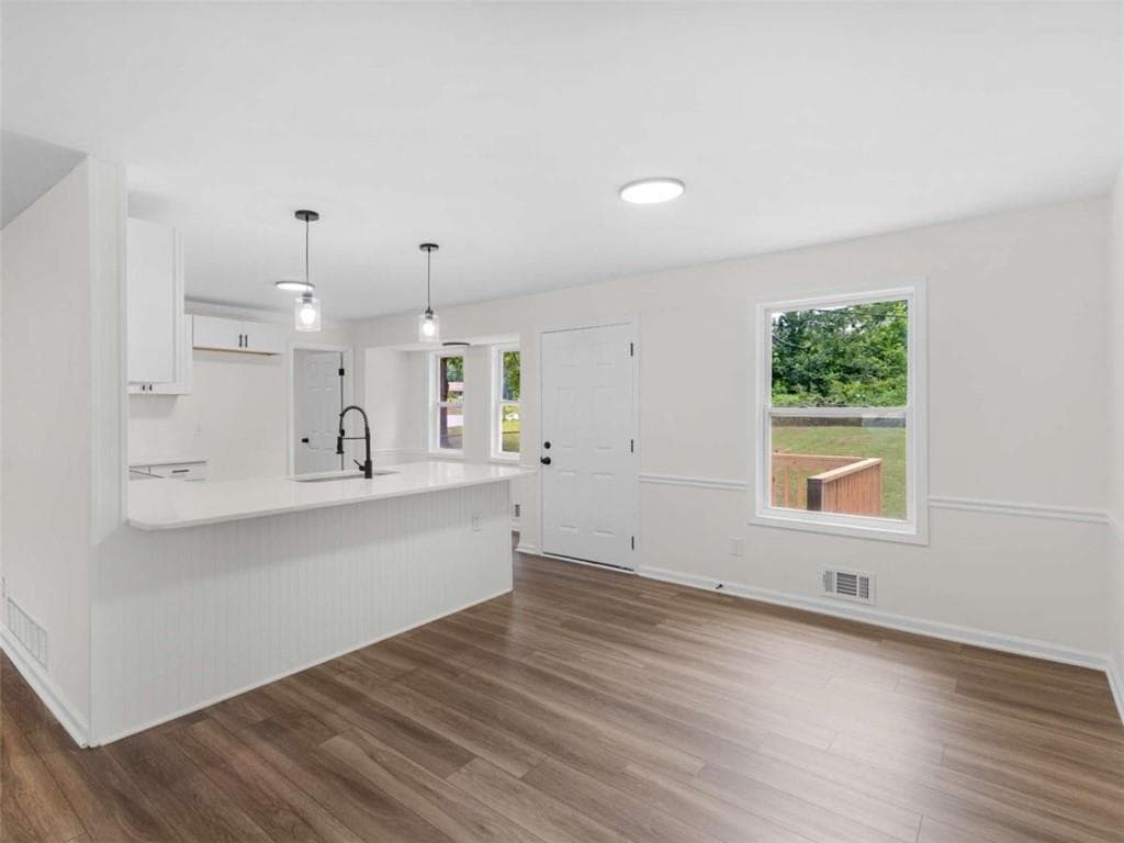 4 bedroom, 2 bathroom, 1,754 sq ft single family residence under contract at 976 Hampton Locust Grove Road, Hampton, GA 30228 — photo 7