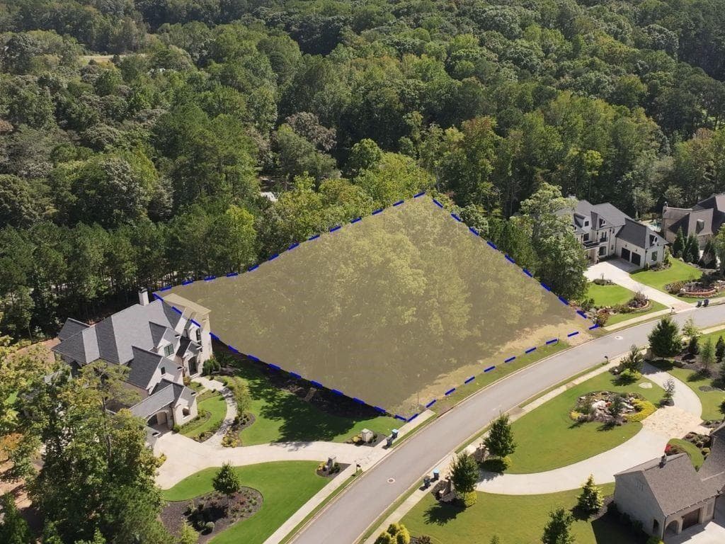 single family residence sold at 15995 Manor Club Drive, Alpharetta, GA 30004