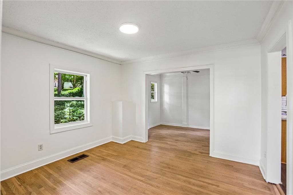 3 bedroom, 2 bathroom, 1,598 sq ft single family residence under contract at 515 Casanova Street, Atlanta, GA 30315 — photo 5