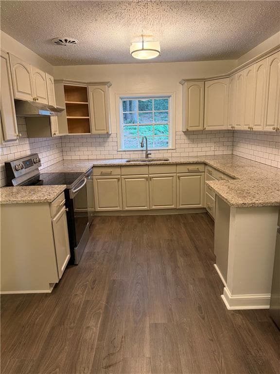 3 bedroom, 2 bathroom, 1,598 sq ft single family residence under contract at 515 Casanova Street, Atlanta, GA 30315 — photo 7