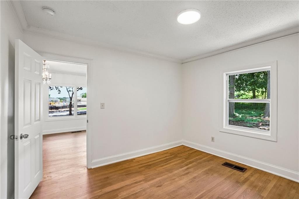 3 bedroom, 2 bathroom, 1,598 sq ft single family residence under contract at 515 Casanova Street, Atlanta, GA 30315 — photo 10