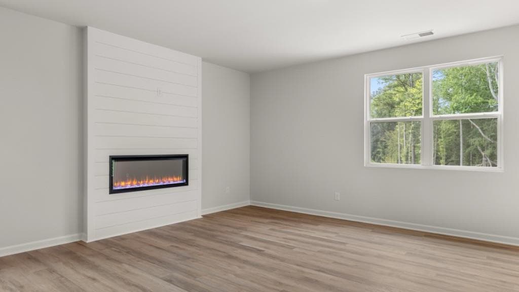 5 bedroom, 3 bathroom, 2,804 sq ft single family residence for sale at 6283 Hallsley Drive, South Fulton, GA 30349 — photo 9