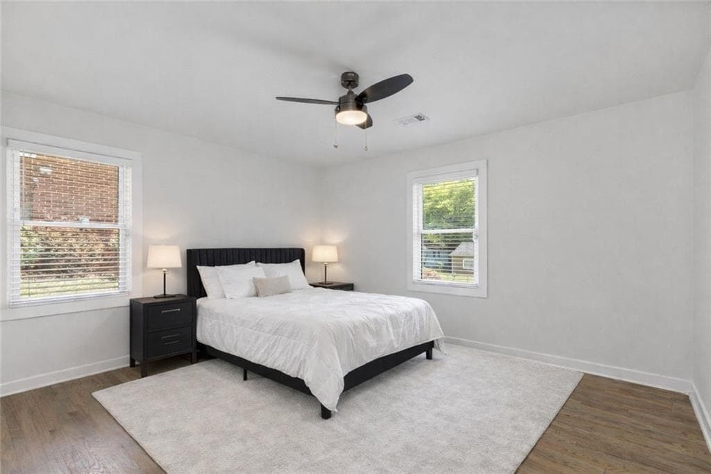 5 bedroom, 3 bathroom, 3,000 sq ft single family residence for sale at 2353 Larchwood Road, Atlanta, GA 30310 — photo 9