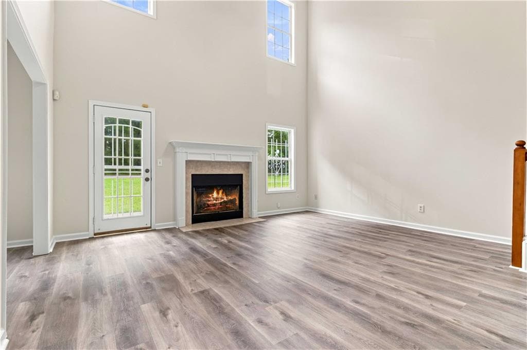 3 bedroom, 3 bathroom, 1,788 sq ft single family residence under contract at 7576 Winderemere Park, Riverdale, GA 30274 — photo 2