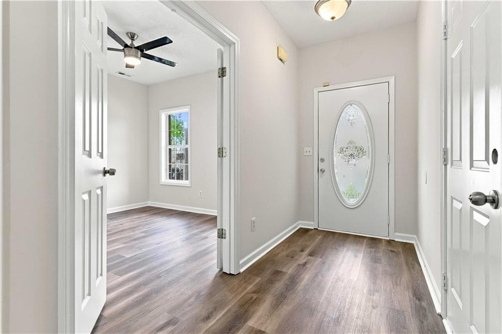 3 bedroom, 3 bathroom, 1,788 sq ft single family residence under contract at 7576 Winderemere Park, Riverdale, GA 30274 — photo 7