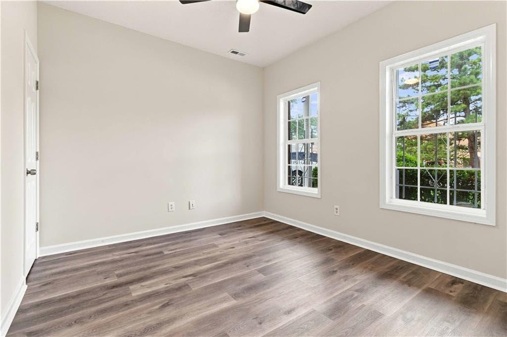 3 bedroom, 3 bathroom, 1,788 sq ft single family residence under contract at 7576 Winderemere Park, Riverdale, GA 30274 — photo 8