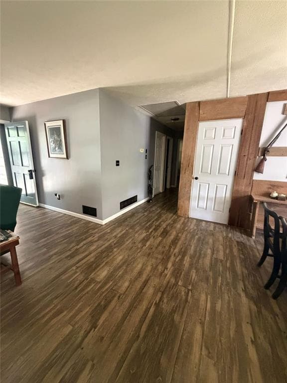 3 bedroom, 2 bathroom, 1,588 sq ft single family residence for sale at 5417 Raintree Trace, Oakwood, GA 30566 — photo 8