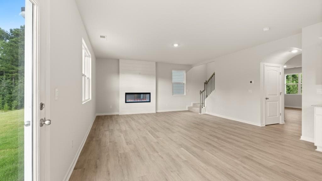 5 bedroom, 5 bathroom, 3,389 sq ft single family residence under contract at 6287 Hallsley Drive, South Fulton, GA 30349 — photo 10