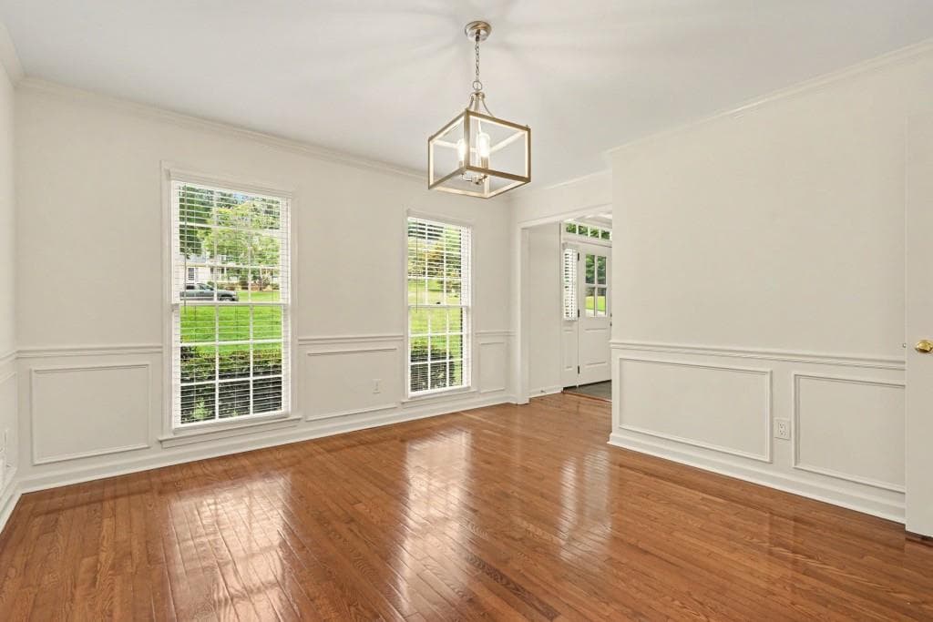 4 bedroom, 3 bathroom, 2,997 sq ft single family residence for sale at 3611 Preston Court, Lilburn, GA 30047 — photo 8