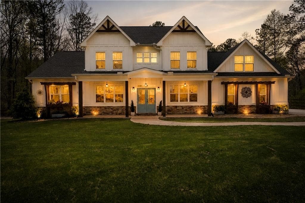 5 bedroom, 6 bathroom, 4,506 sq ft single family residence for sale at 401 Blossom Trail, Acworth, GA 30101