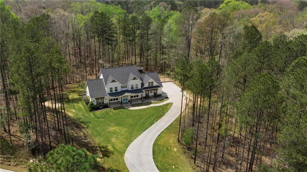 5 bedroom, 6 bathroom, 4,506 sq ft single family residence for sale at 401 Blossom Trail, Acworth, GA 30101 — photo 5