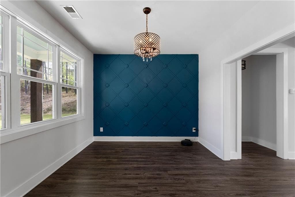 5 bedroom, 6 bathroom, 4,506 sq ft single family residence for sale at 401 Blossom Trail, Acworth, GA 30101 — photo 10