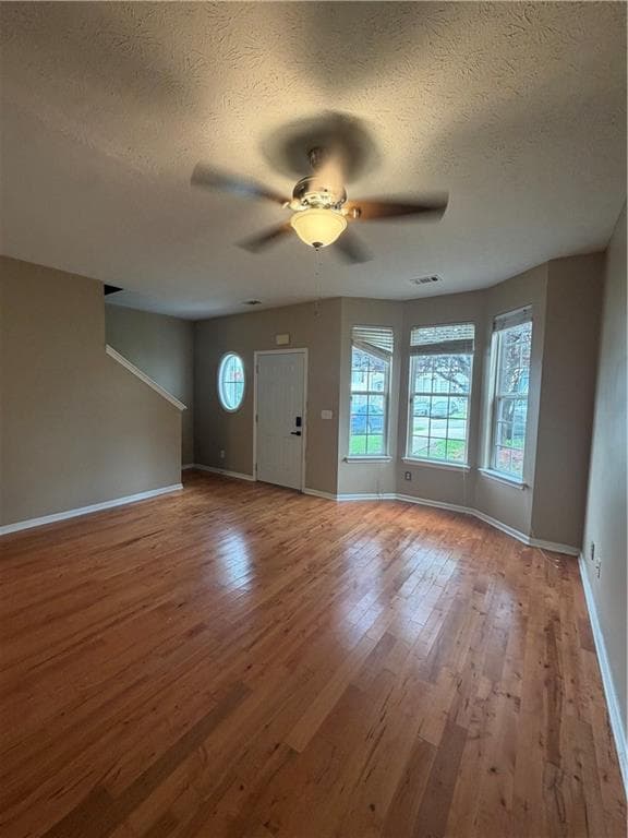 2 bedroom, 2 bathroom, 2,019 sq ft townhouse for rent at 92 Timber Ridge Drive, Cartersville, GA 30121 for $1,800 a month — photo 3