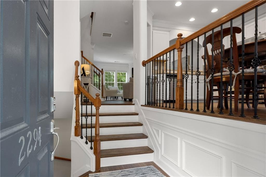3 bedroom, 4 bathroom, 1,857 sq ft townhouse for sale at 2294 Limehurst Drive 17, Atlanta, GA 30319 — photo 6