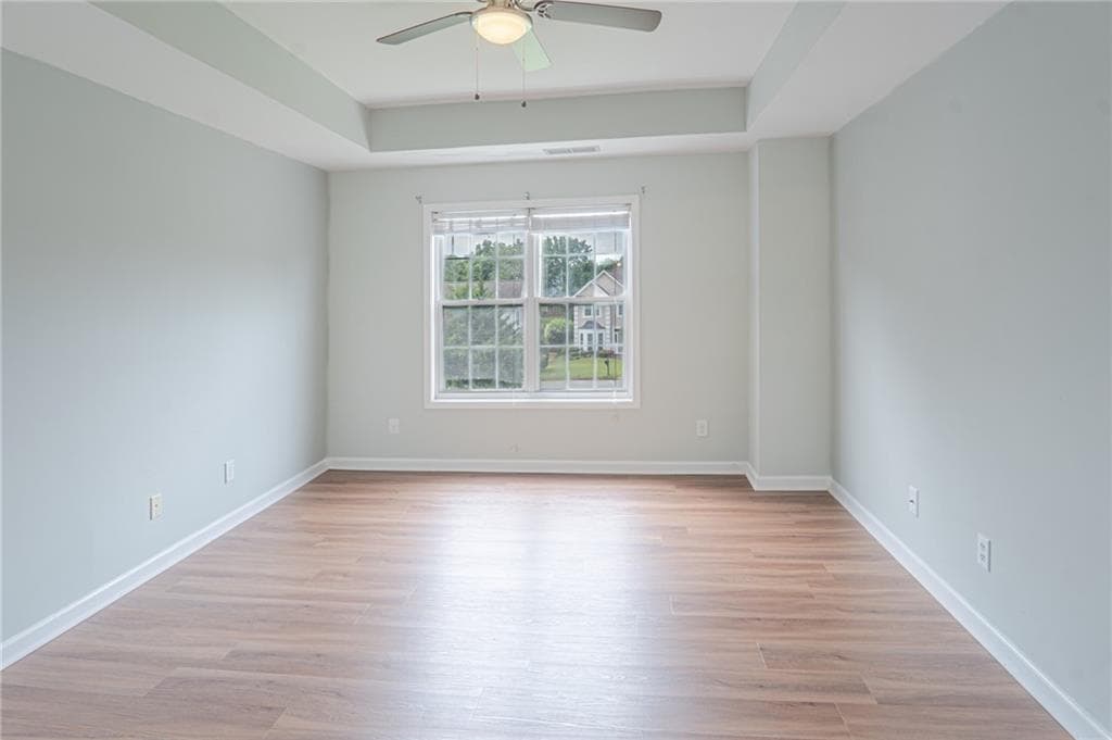 4 bedroom, 3 bathroom, 2,213 sq ft single family residence for rent at 3985 Shallowford Green Court, Marietta, GA 30062 for $2,829 a month — photo 6