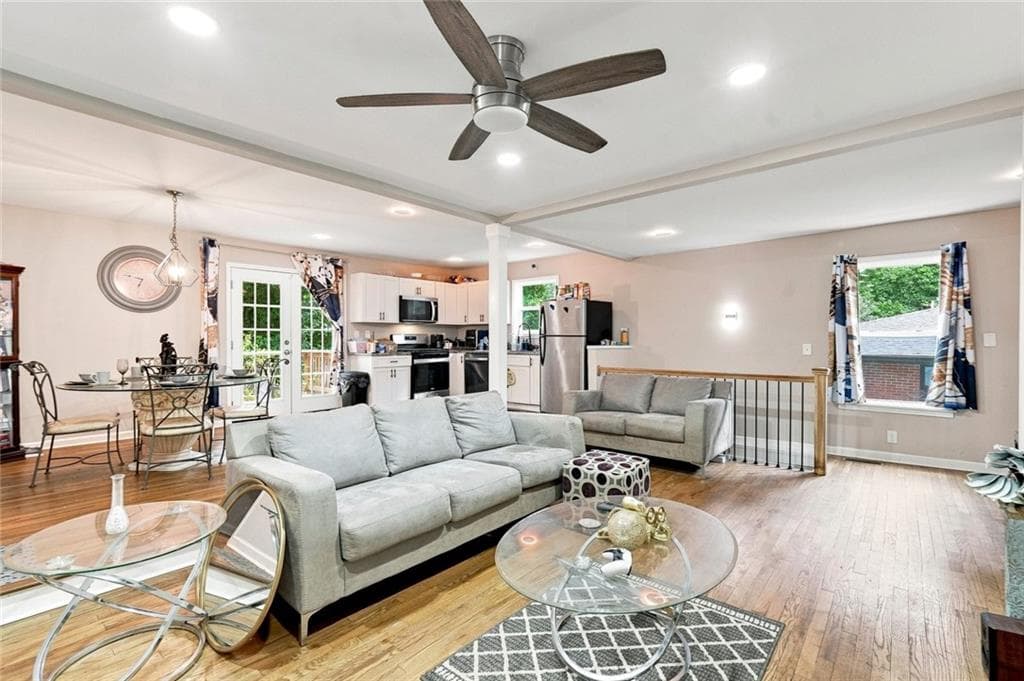 4 bedroom, 2 bathroom, 1,916 sq ft single family residence for sale at 2740 Dale Creek Drive, Atlanta, GA 30318 — photo 3