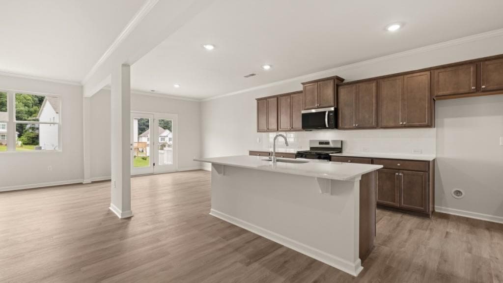 5 bedroom, 3 bathroom, 3,209 sq ft single family residence for sale at 128 Supreme Court, Braselton, GA 30517 — photo 6