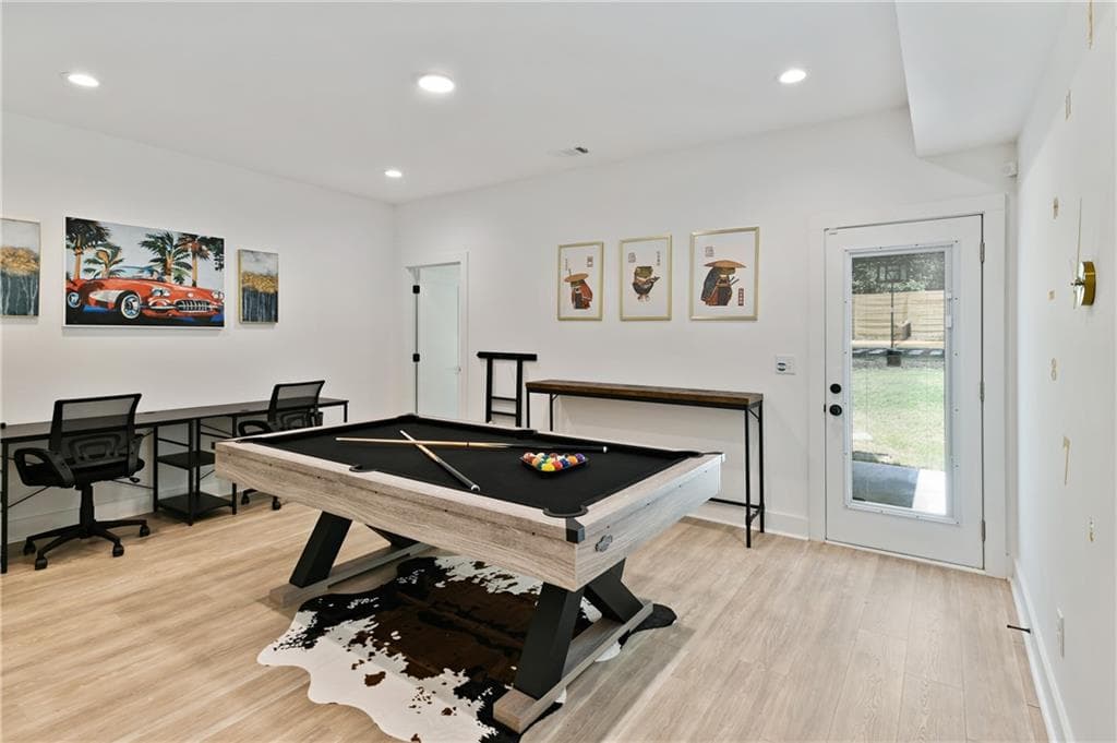 4 bedroom, 4 bathroom, 2,368 sq ft single family residence for sale at 729 Emily Place, Atlanta, GA 30318 — photo 8