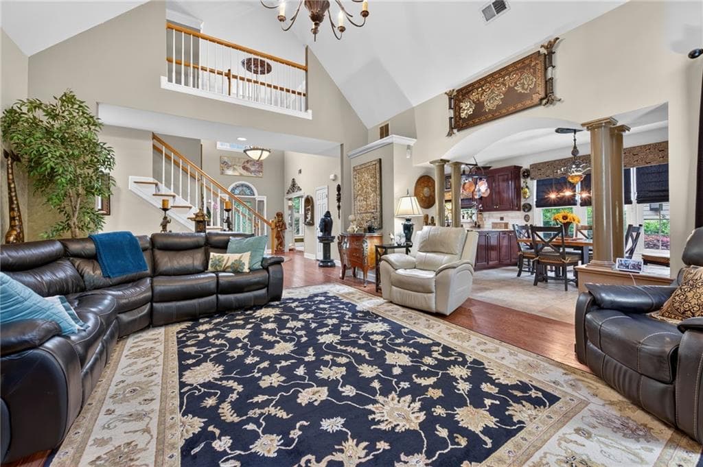 4 bedroom, 3 bathroom, 2,919 sq ft single family residence for sale at 6685 Waterbury Way, Cumming, GA 30040 — photo 7