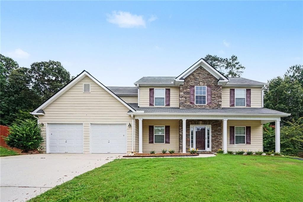 5 bedroom, 3 bathroom, 2,382 sq ft single family residence under contract at 230 Stone Ridge Way, Covington, GA 30016